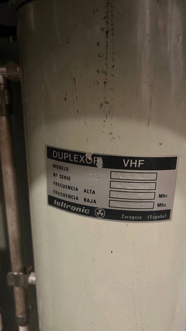 Cavidades resonantes repetidor VHF duplexor