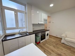 Piso en alquiler en Pacífico en Madrid