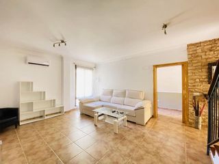Casa adosada en venta en Pulianas