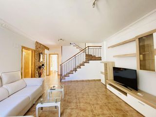 Casa adosada en venta en Pulianas