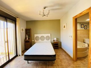 Casa adosada en venta en Pulianas