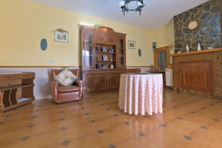 Casa adosada en venta en Illora