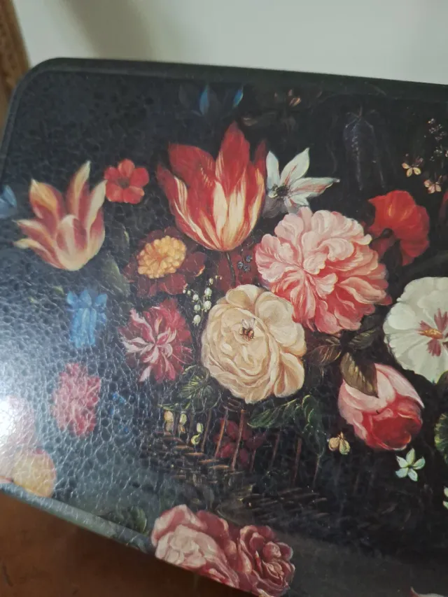 Caja metálica Masilly