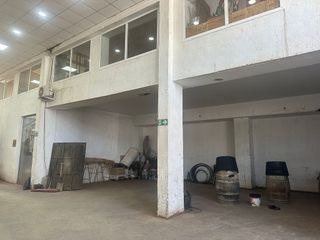 Nave industrial en venta en Oeste en Jerez de la Frontera