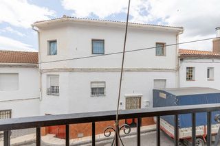 Casa adosada en venta en Lecrín