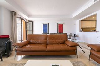 Casa adosada en venta en Benahavís