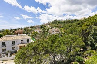 Casa adosada en venta en Benahavís
