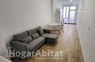 Piso en venta en Torrefiel en Valencia