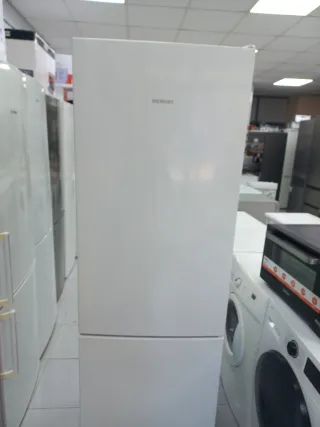 Nevera Siemens 1.85m nofrsot garantía + entrega 