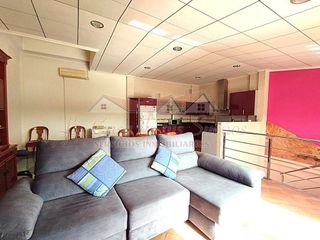 Casa adosada en venta en Elda