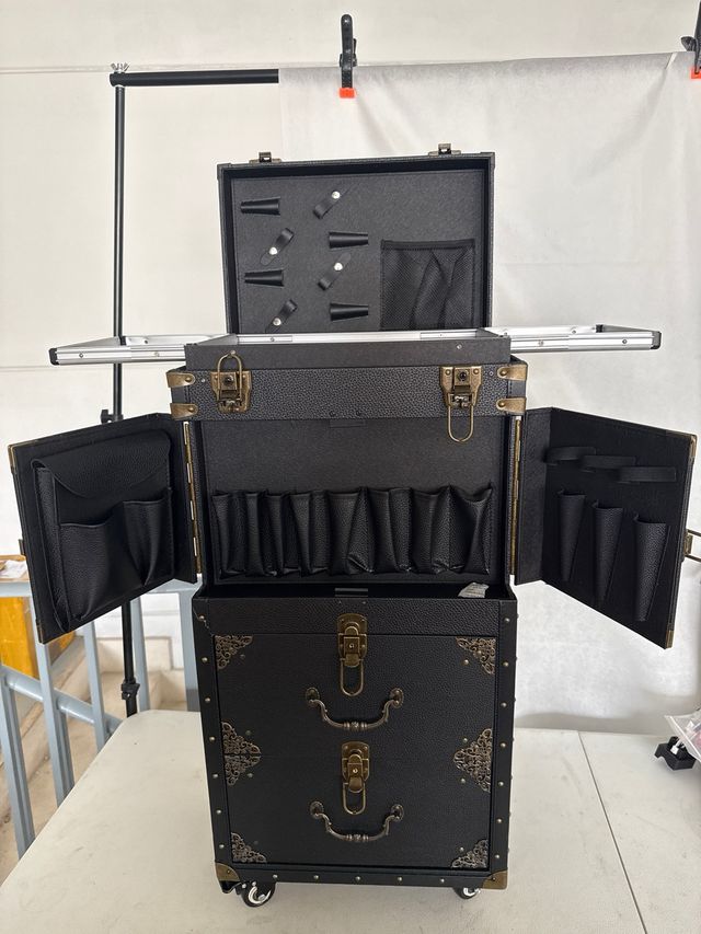 Valigia da parrucchiere con ruote