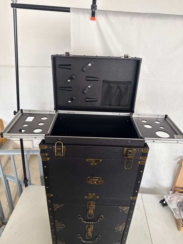 Valigia da parrucchiere con ruote