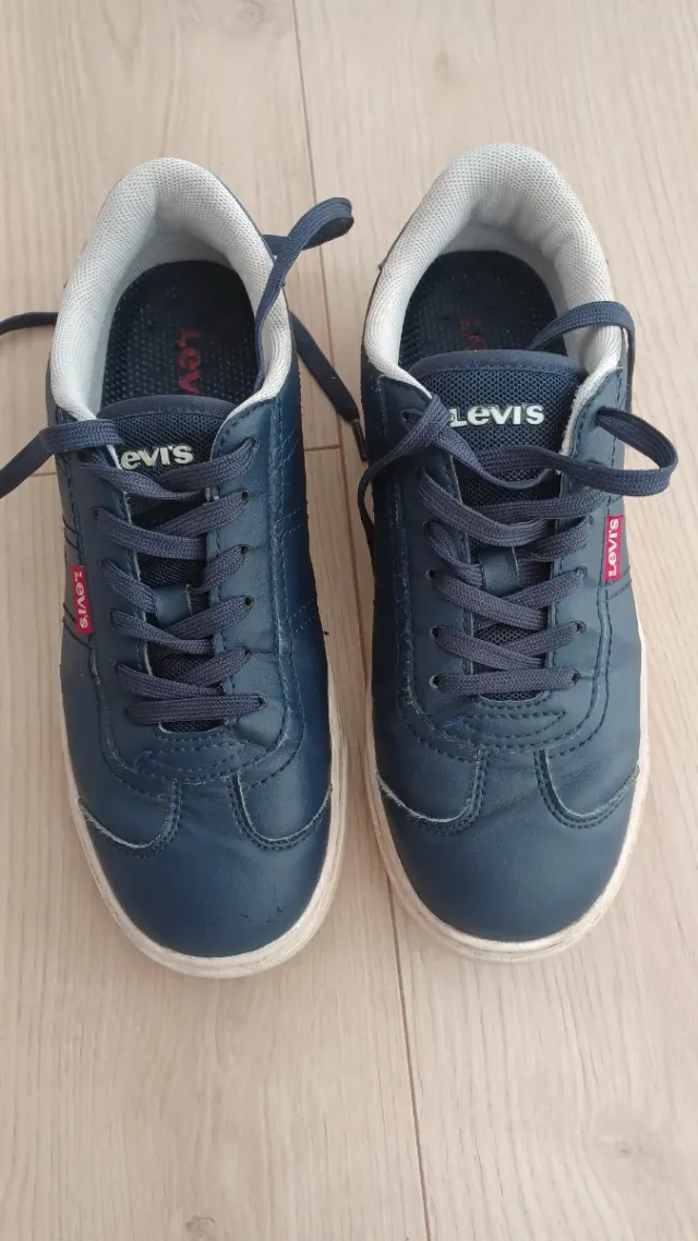 Tenis Levis niño T36 azul