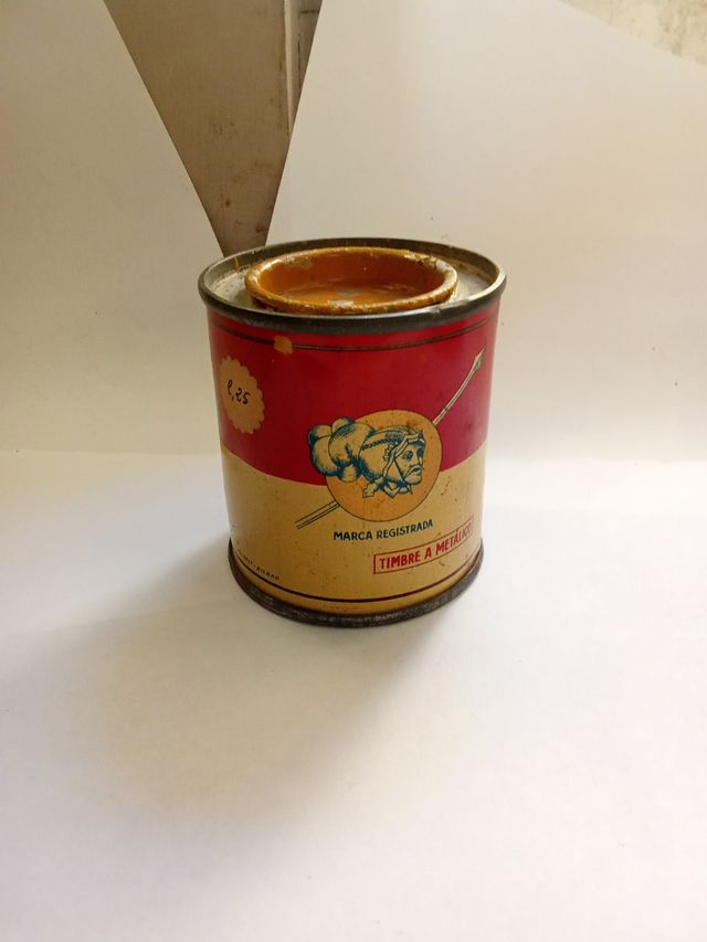 Lata de Esmalte Antigua Dekor