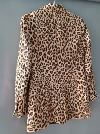 Blazer Zara Animal Print Talla L