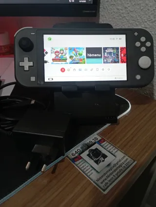 Nintendo Switch Lite Gris