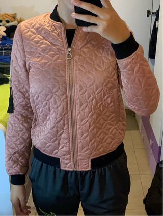 Chaqueta bomber acolchada rosa