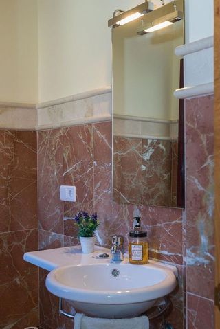 Casa adosada en venta en Coín