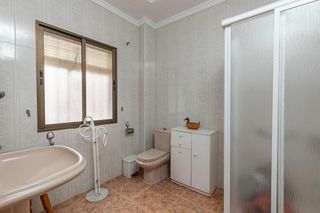 Casa adosada en venta en Lecrín