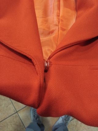 Cappotto rosso Flygirl con spilla usato pocchissim