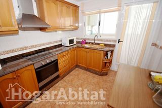 Piso en venta en Zona Piscinas en Burriana