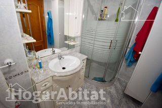 Piso en venta en Zona Piscinas en Burriana