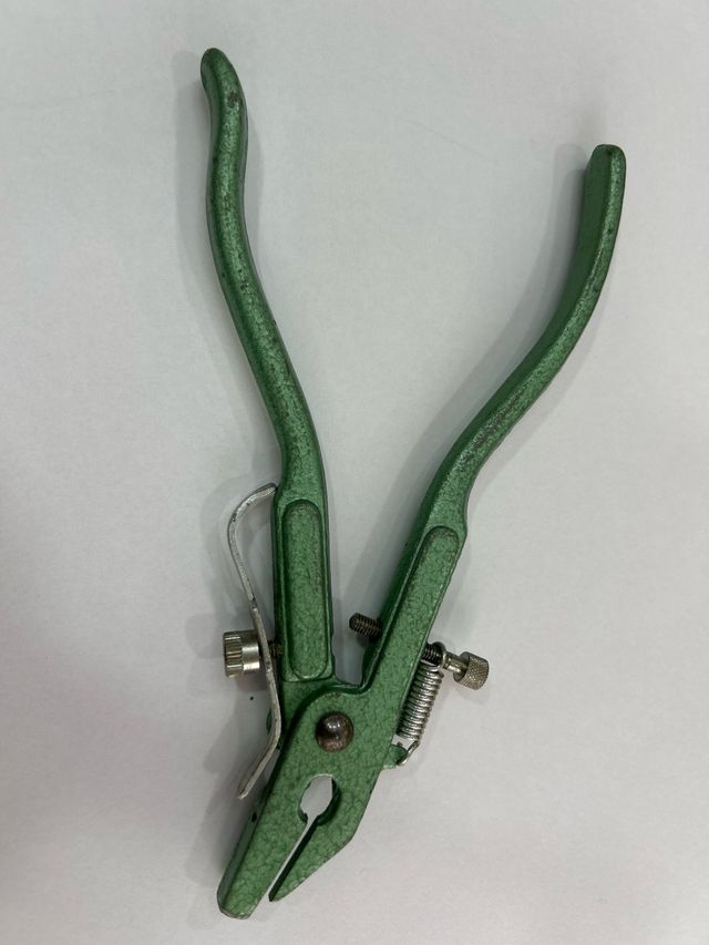 Pinza avivadora West Germany Antigua