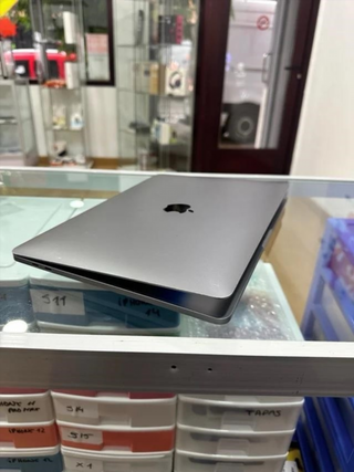 MacBook Pro 512GB M1