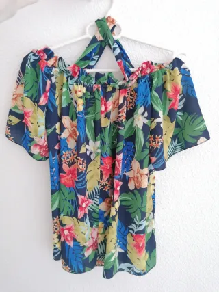 Blusa de verano floral