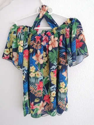 Blusa de verano floral