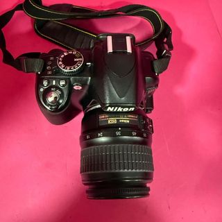 Cámara Digital Réflex Nikon D3100