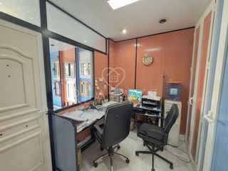 Local comercial en venta en El Castell-Poble Vell en Castelldefels