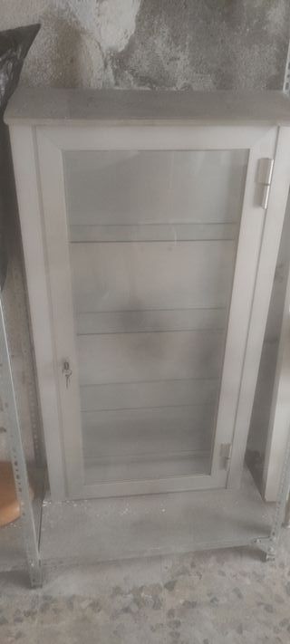 Expositor exterior para comercios