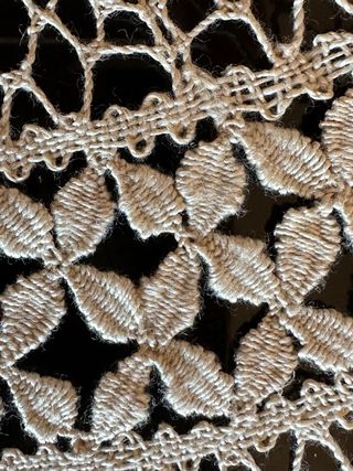 Centrotavola antico al tombolo