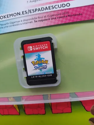 -IMPOLUTO- Pokémon Espada de Nintendo switch 