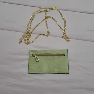 Collana con pochette oro e verde