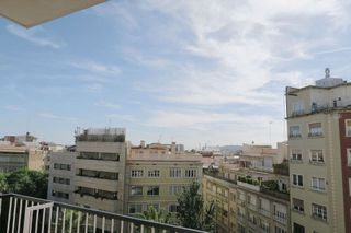 Piso en alquiler en El Putxet i el Farró en Barcelona