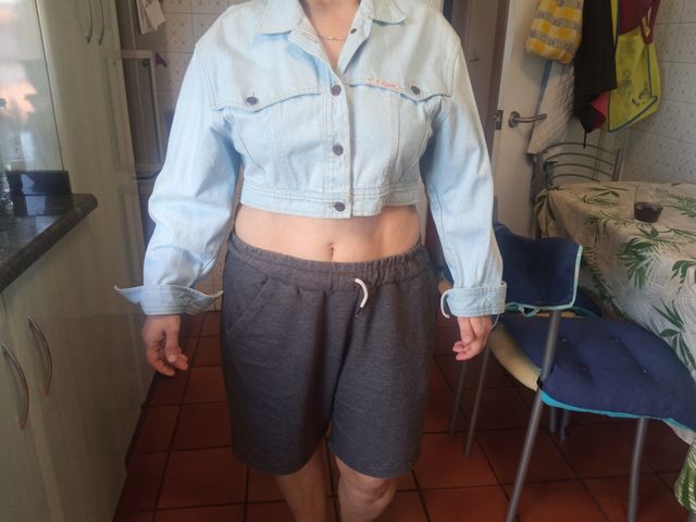 Torera vaquera clara vintage la talla es M-L