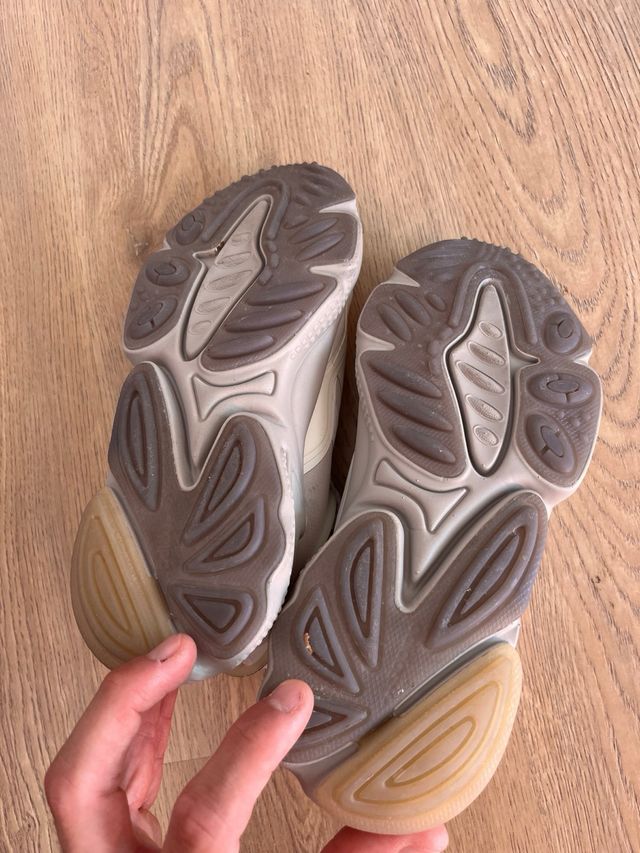 Adidas Ozweego Beige/Gris