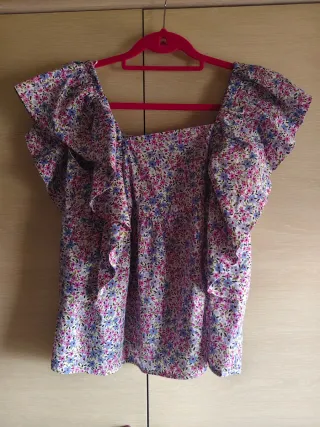 Blusa Mango flores