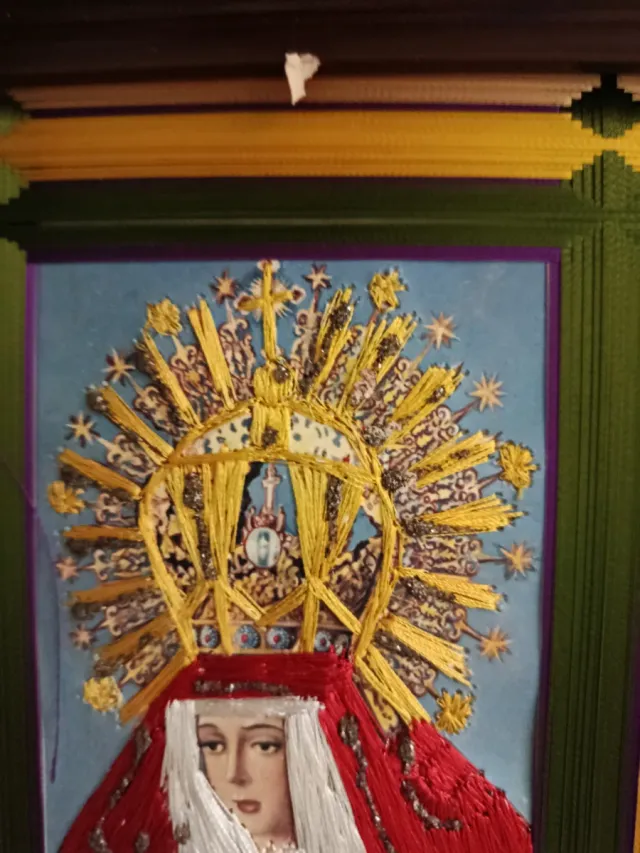 Cuadro Esperanza Macarena Bordado con hilo de cose