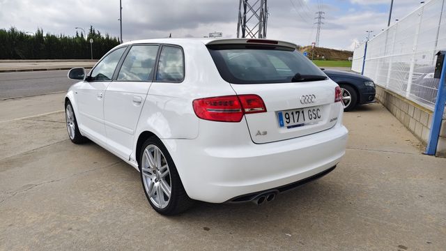 AUDI A3 SPORTBACK SLINE 2.0TDI 