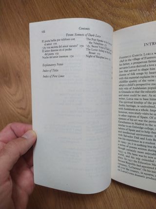 Selected Poems: with parallel Spanish text (Oxf...