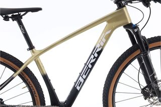 Bicicleta Berria Bravo 6 XT talla S Reacondicionada