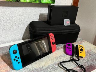 Nintendo Switch Completo con Accesorios .
