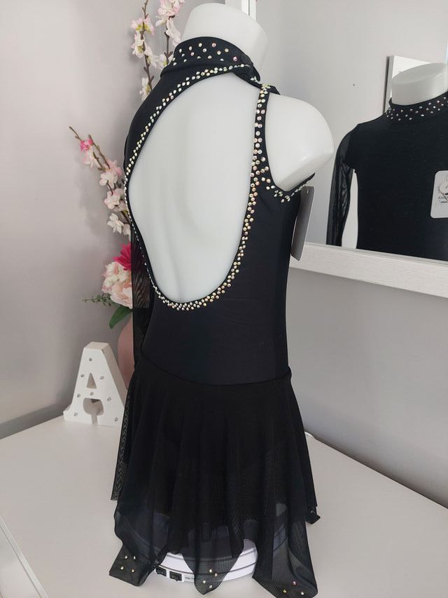 Maillot patinaje artístico negro con pedrería