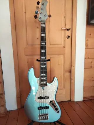 Bajo Marcus Miller V7 2ª Gen