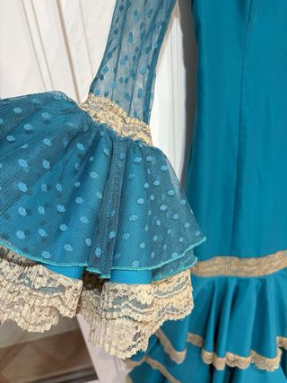Vestido Flamenca Turquesa Volantes