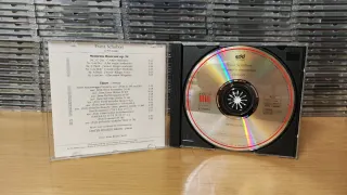 CD Franz Schubert Momentos Musicais