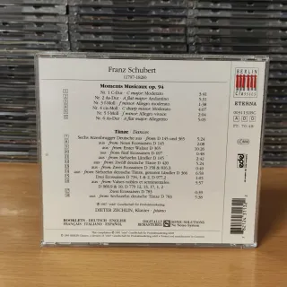 CD Franz Schubert Momentos Musicais